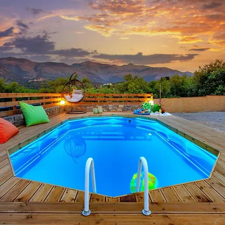 Villa Princess Sissi, Villa-house With Private Pool And Garden