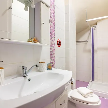 Villa Princess Sissi, Villa-house With Private Pool And Garden