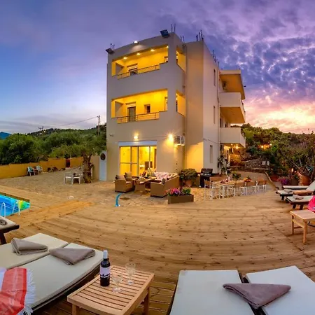 Princess Sissi, Villa-house With Private Pool And Garden *